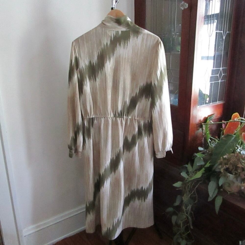 Vintage 70s Abstract Midi Dress High Neck Side Bow Olive Taupe M - Picture 10 of 17